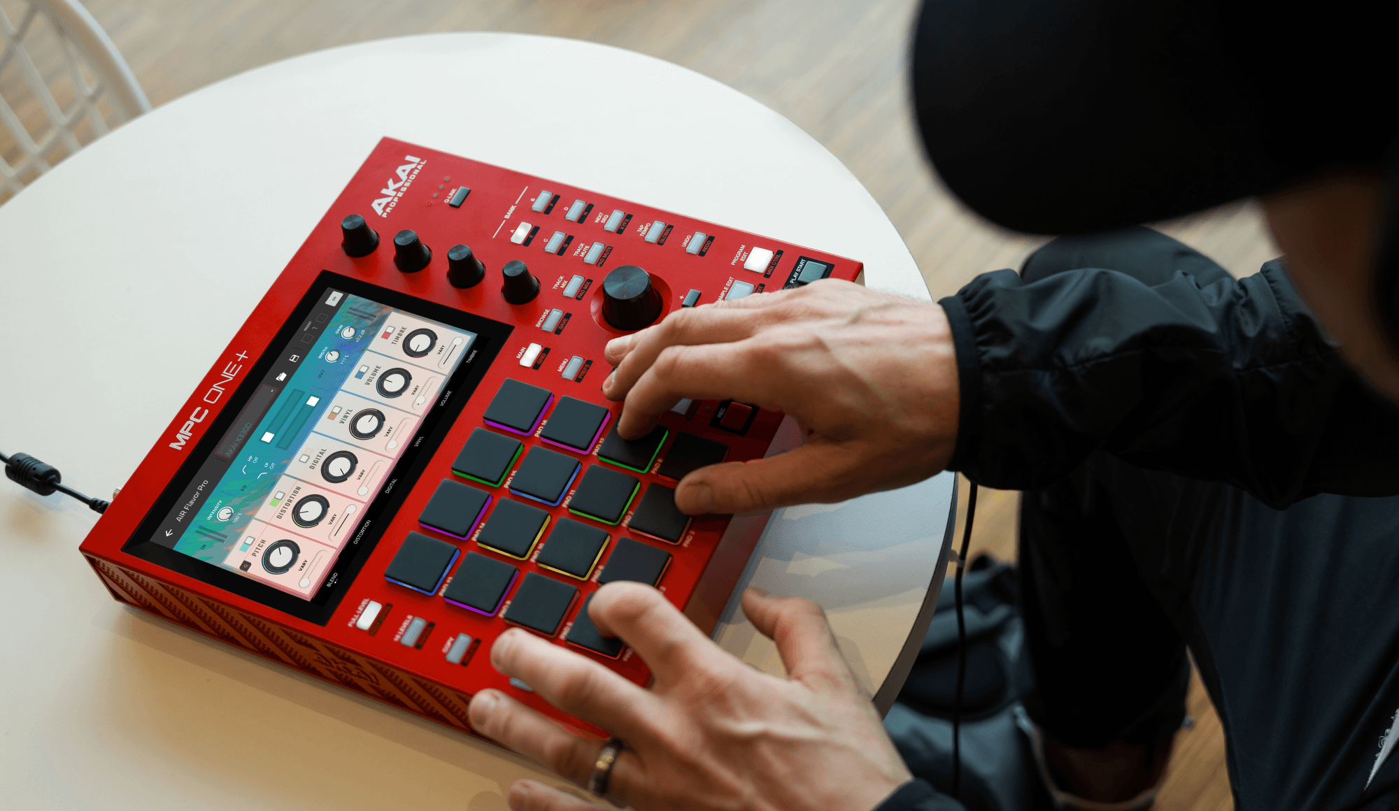 Galerijní obrázek č.9 MIDI kontrolery AKAI MPC ONE+
