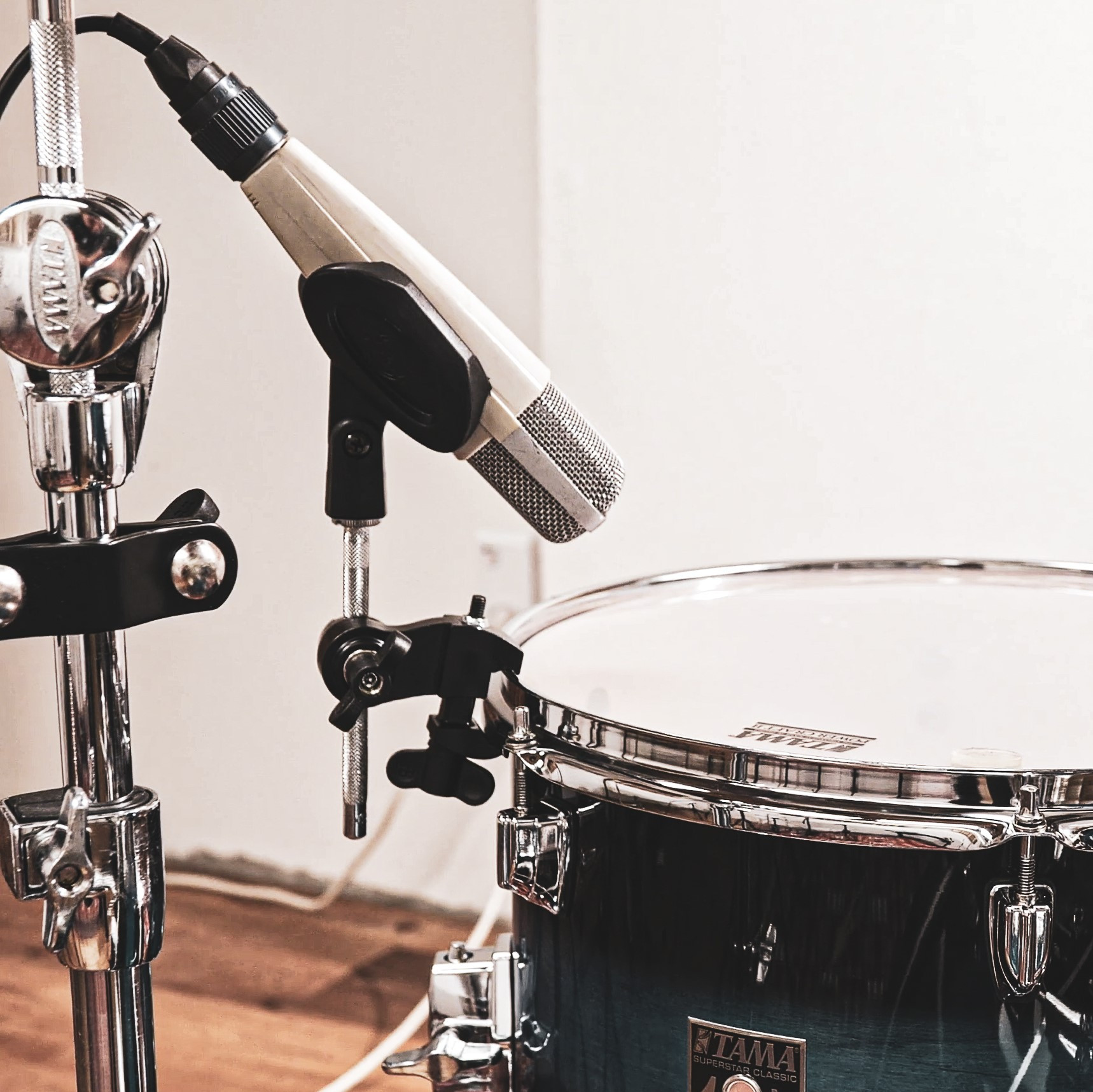 Galerijní obrázek č.4 Stojany a držáky pro perkuse MEINL MPMDS Microphone Clamp Drums Set