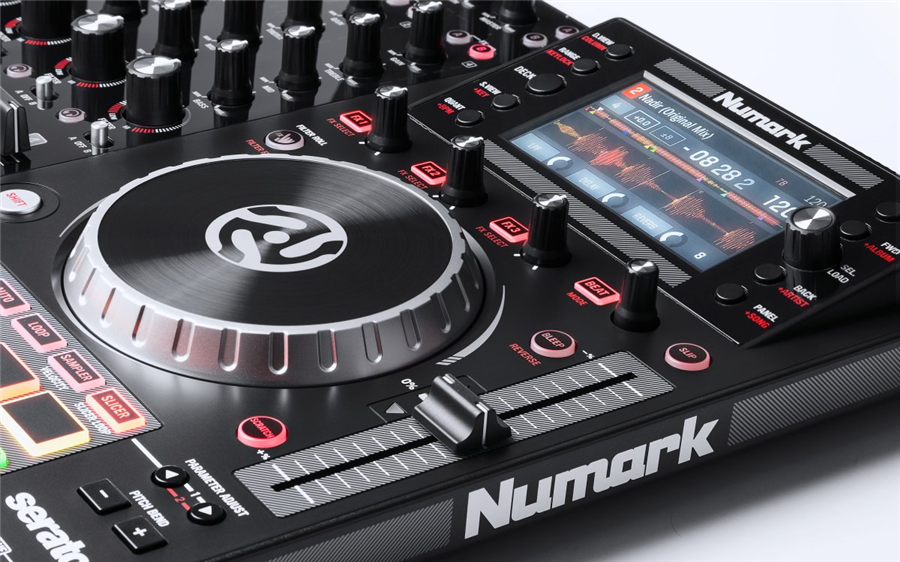 Galerijní obrázek č.2 DJ kontrolery NUMARK NVII