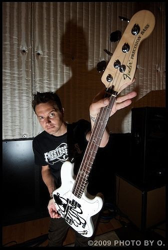 Galerijní obrázek č.1 JB modely FENDER Mark Hoppus Jazz Bass®, Rosewood Fingerboard, White Blonde