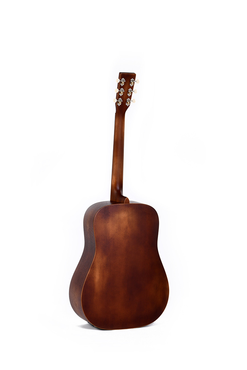 Galerijní obrázek č.1 Dreadnought SIGMA GUITARS DM-15E-AGED - Natural Distressed Satin