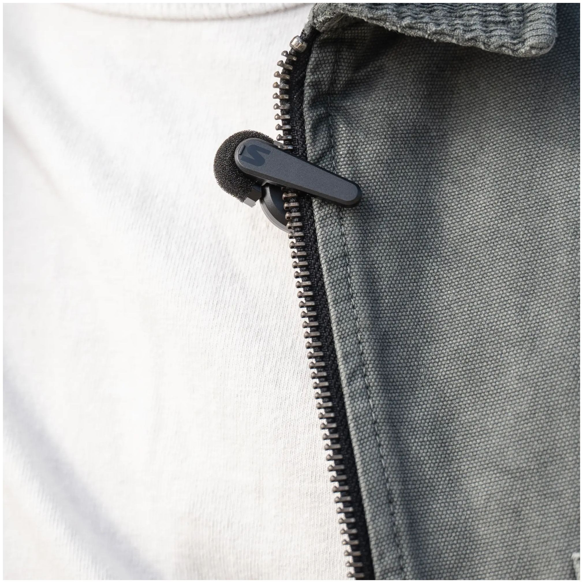 Galerijní obrázek č.6 S klopovým mikrofonem (lavalier) SHURE MOVEMIC TWO