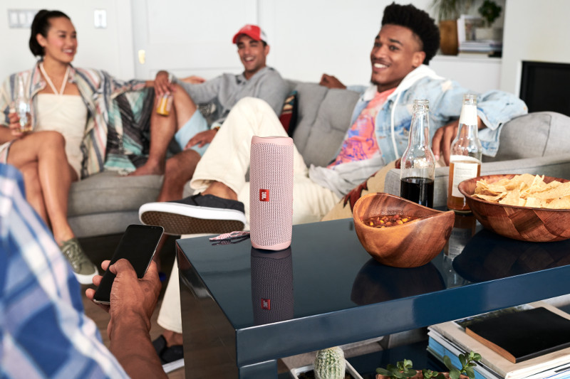 Galerijní obrázek č.6 Přenosné (na ven, na cesty) JBL Flip 5 černý
