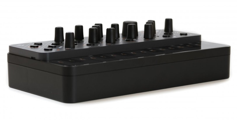 Galerijní obrázek č.7 Syntezátory, varhany, virtuální nástroje MODAL ELECTRONICS SKULPT synthesiser