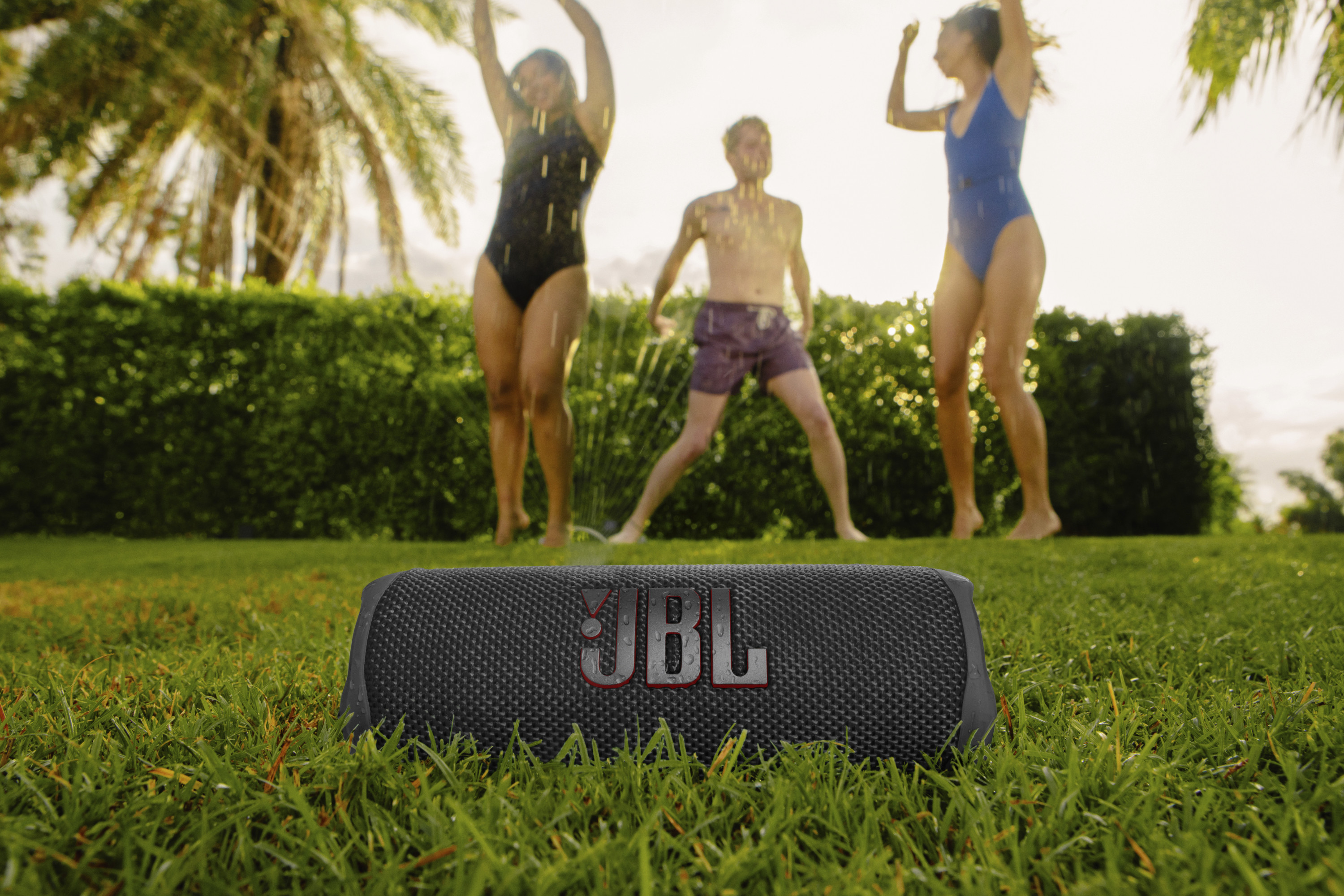 Galerijní obrázek č.9 Přenosné (na ven, na cesty) JBL Flip 6 černý