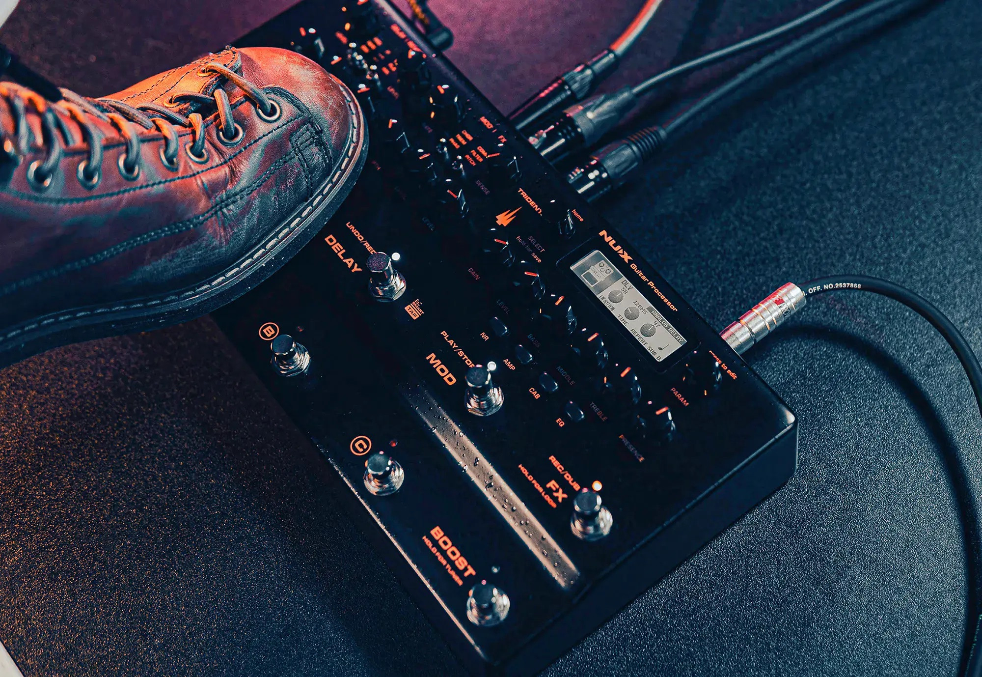 Galerijní obrázek č.7 Multiefekty, procesory NUX NME-5 Trident