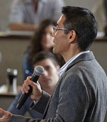 Galerijní obrázek č.1 Samostatné vysílače k bezdrátovým systémům SHURE QLXD2/SM58 H51 534 - 598 MHz