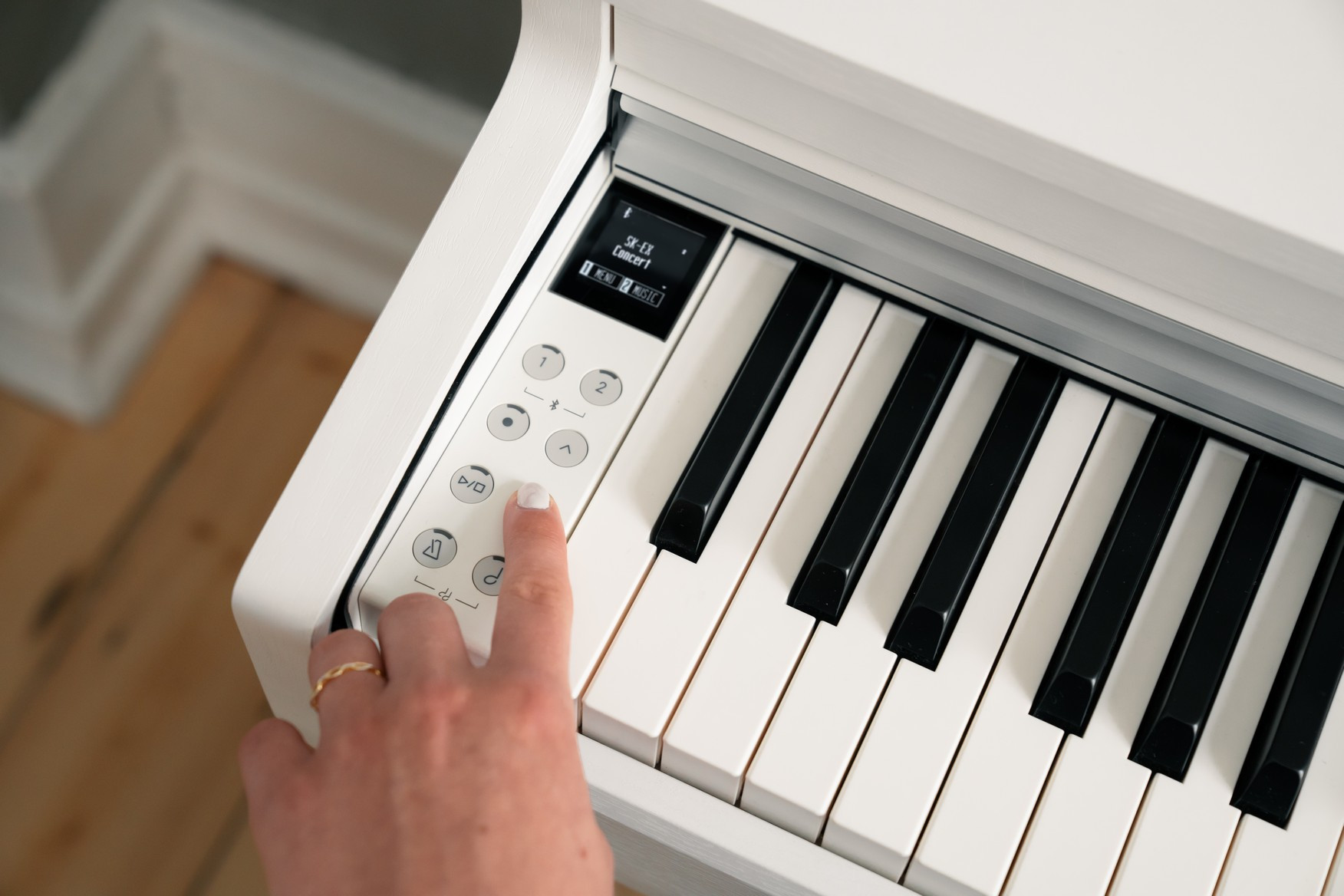 Galerijní obrázek č.15 Klávesy KAWAI CN201W - Premium White Satin