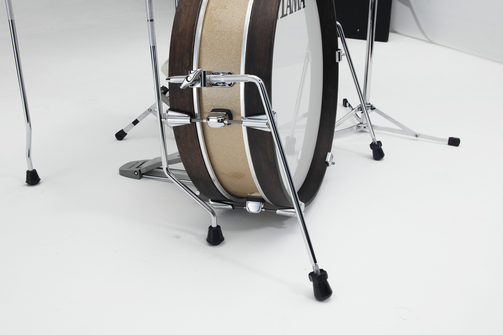 Galerijní obrázek č.1 Jednotlivé bubny TAMA LJKB18H3-CHM Club-JAM Pancake Bass Drum 18”x4” - Champagne Mist