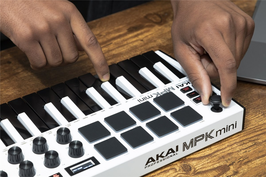 Galerijní obrázek č.10 MIDI keyboardy AKAI MPK mini MK3 White
