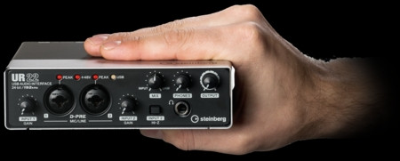Galerijní obrázek č.1 USB zvukové karty STEINBERG UR 22