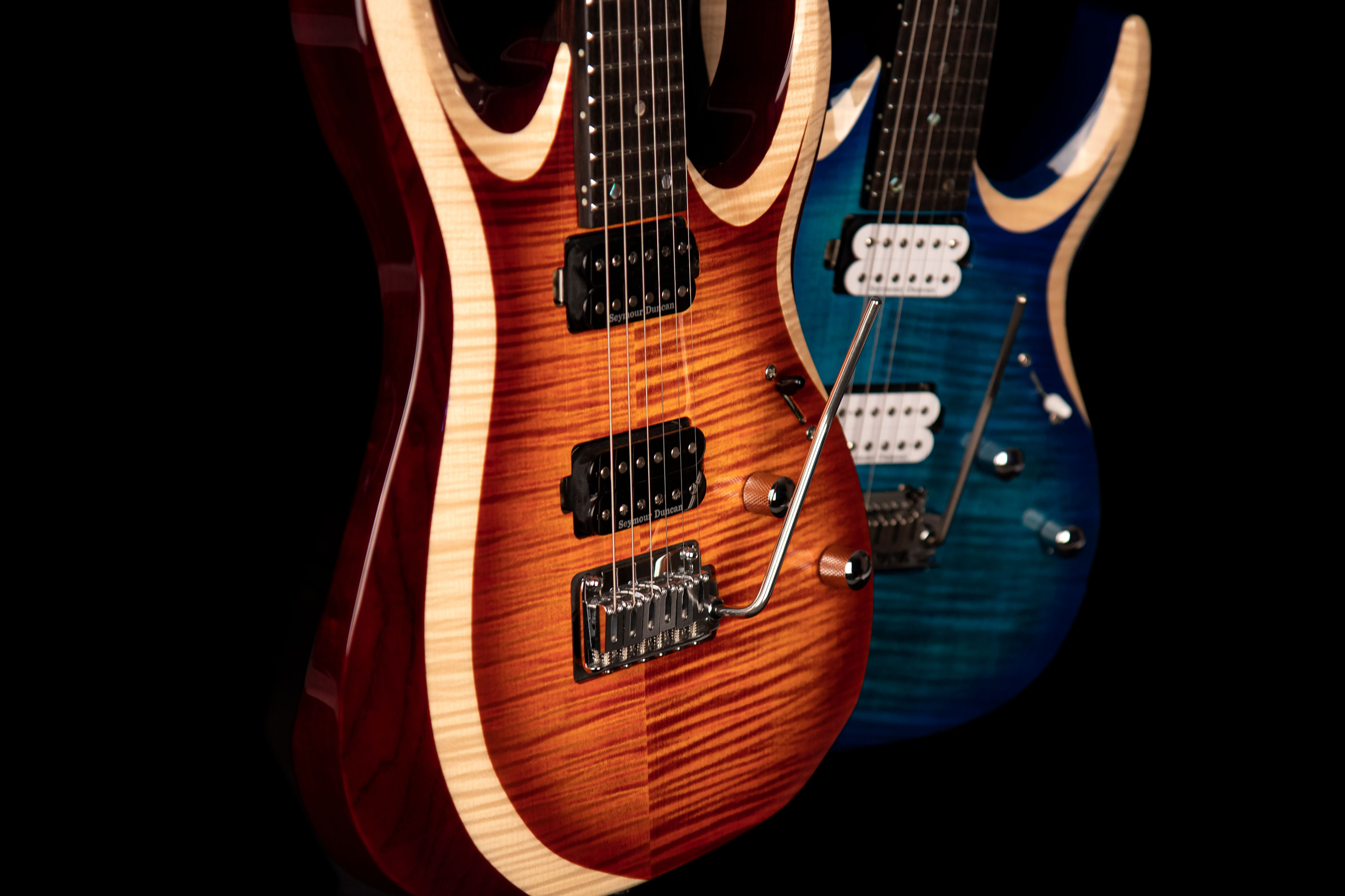 Galerijní obrázek č.2 Superstrat CORT X700 Duality - Antique Vintage Burst