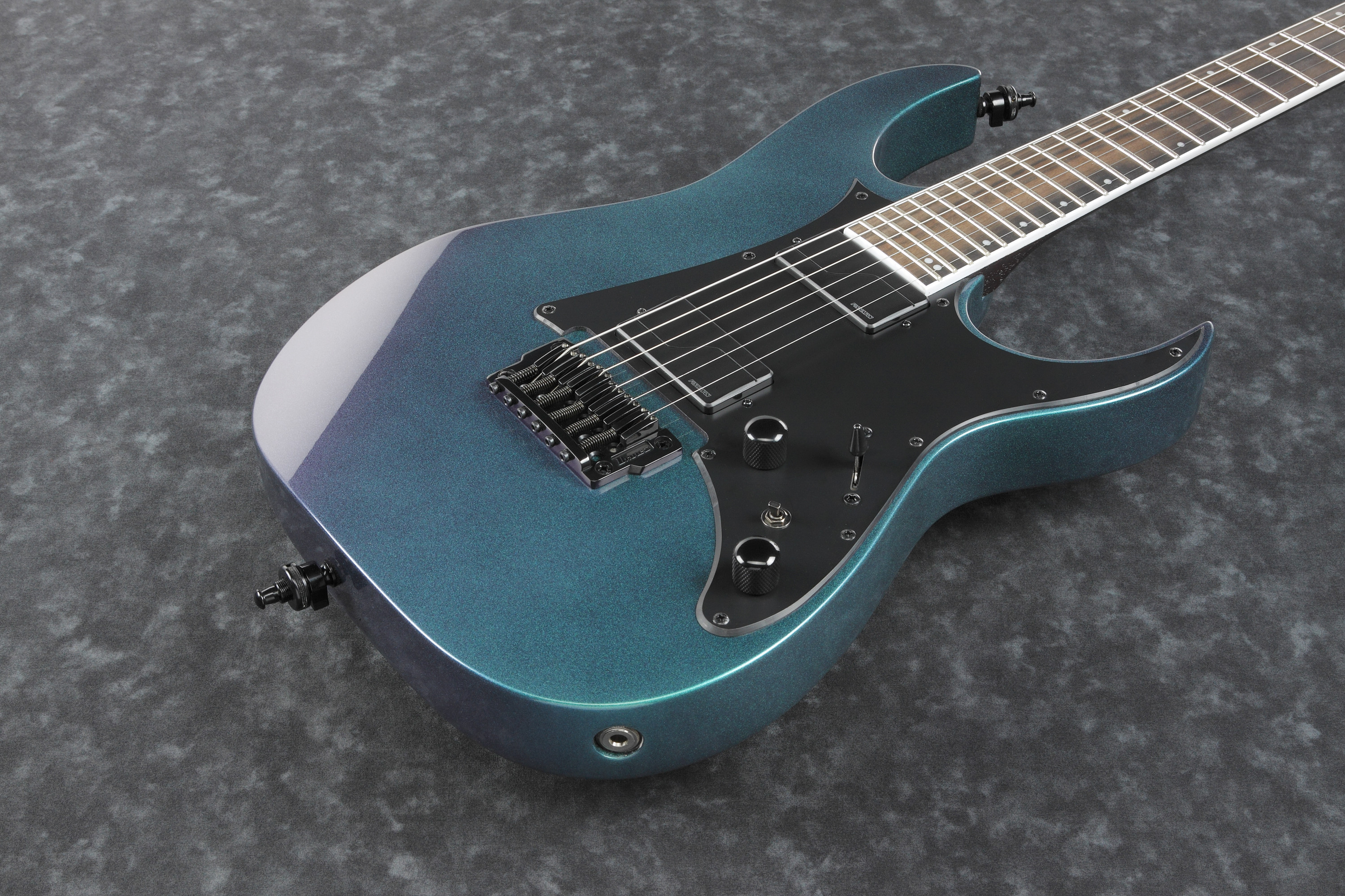 Galerijní obrázek č.3 Superstrat IBANEZ RG631ALF-BCM RG Axion Label - Blue Chameleon