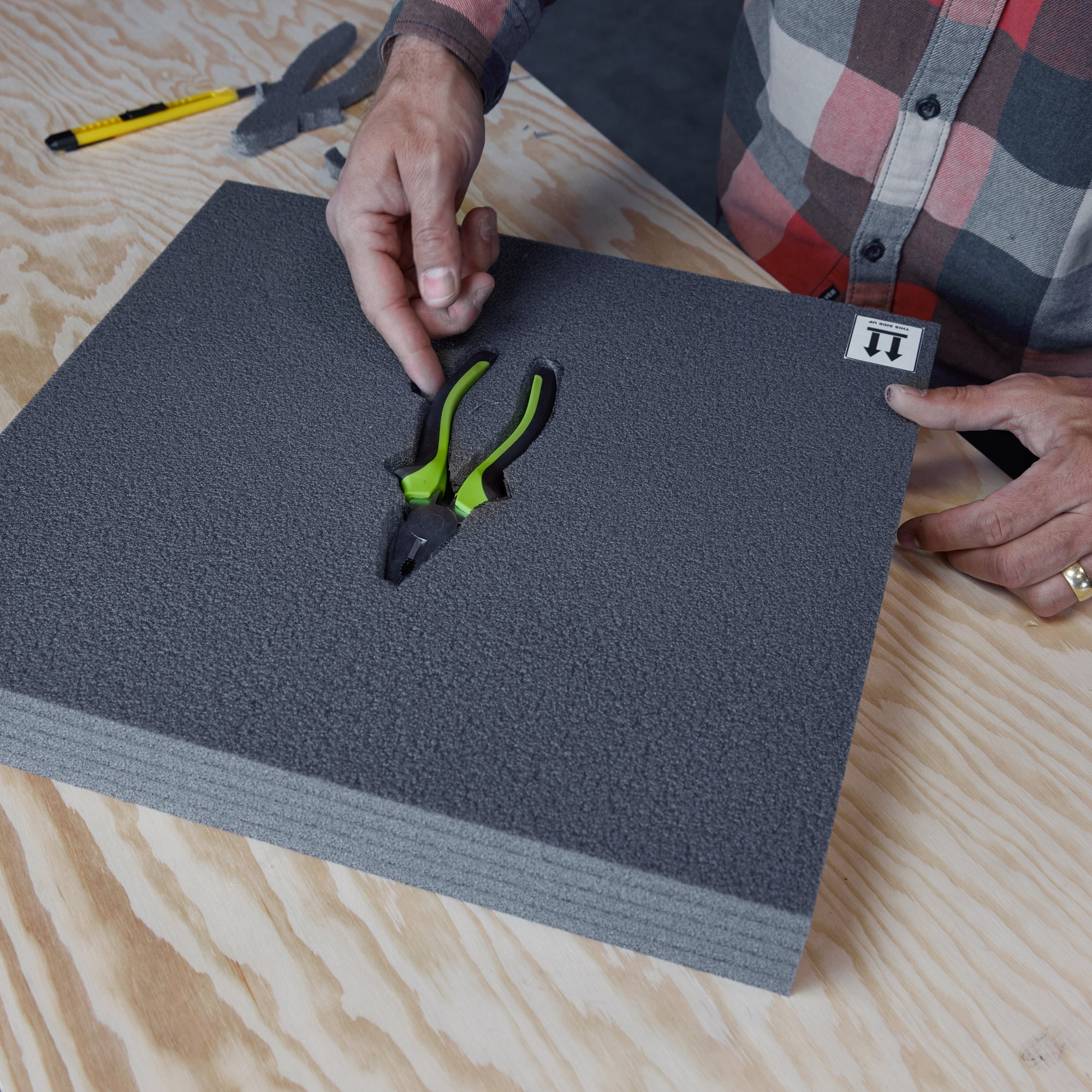 Galerijní obrázek č.5 Příslušenství racku 19" ADAM HALL 19" Parts KYOTO FOAM