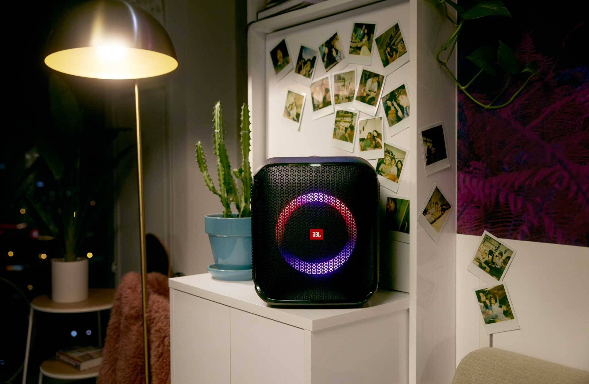 Galerijní obrázek č.8 Přenosné (na ven, na cesty) JBL PartyBox Encore Essential