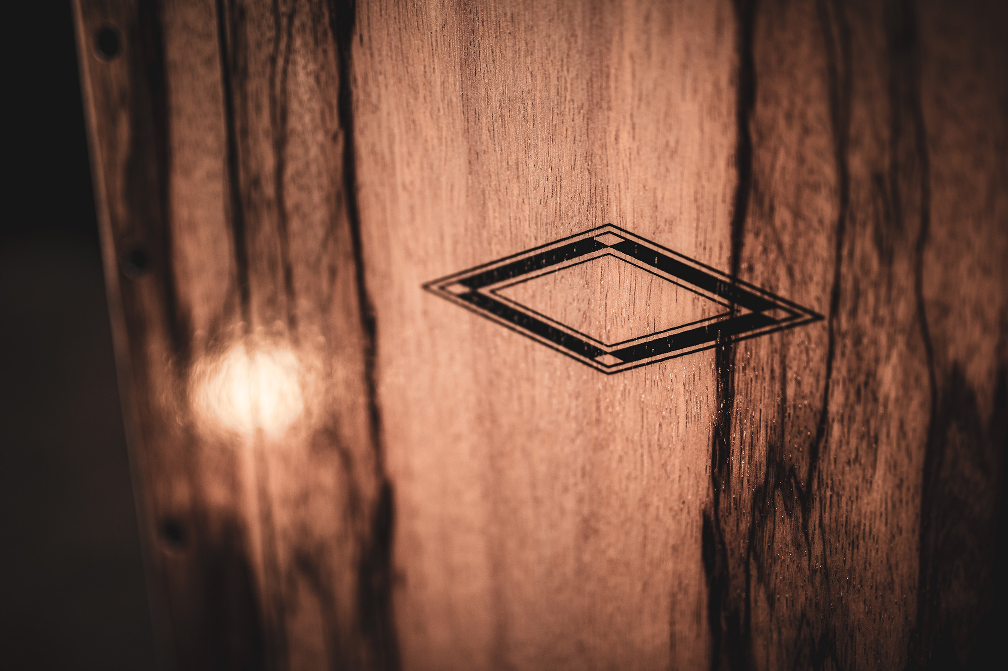 Galerijní obrázek č.3 Cajony MEINL AECLLI Artisan Edition Cajon Cantina Line - Limba