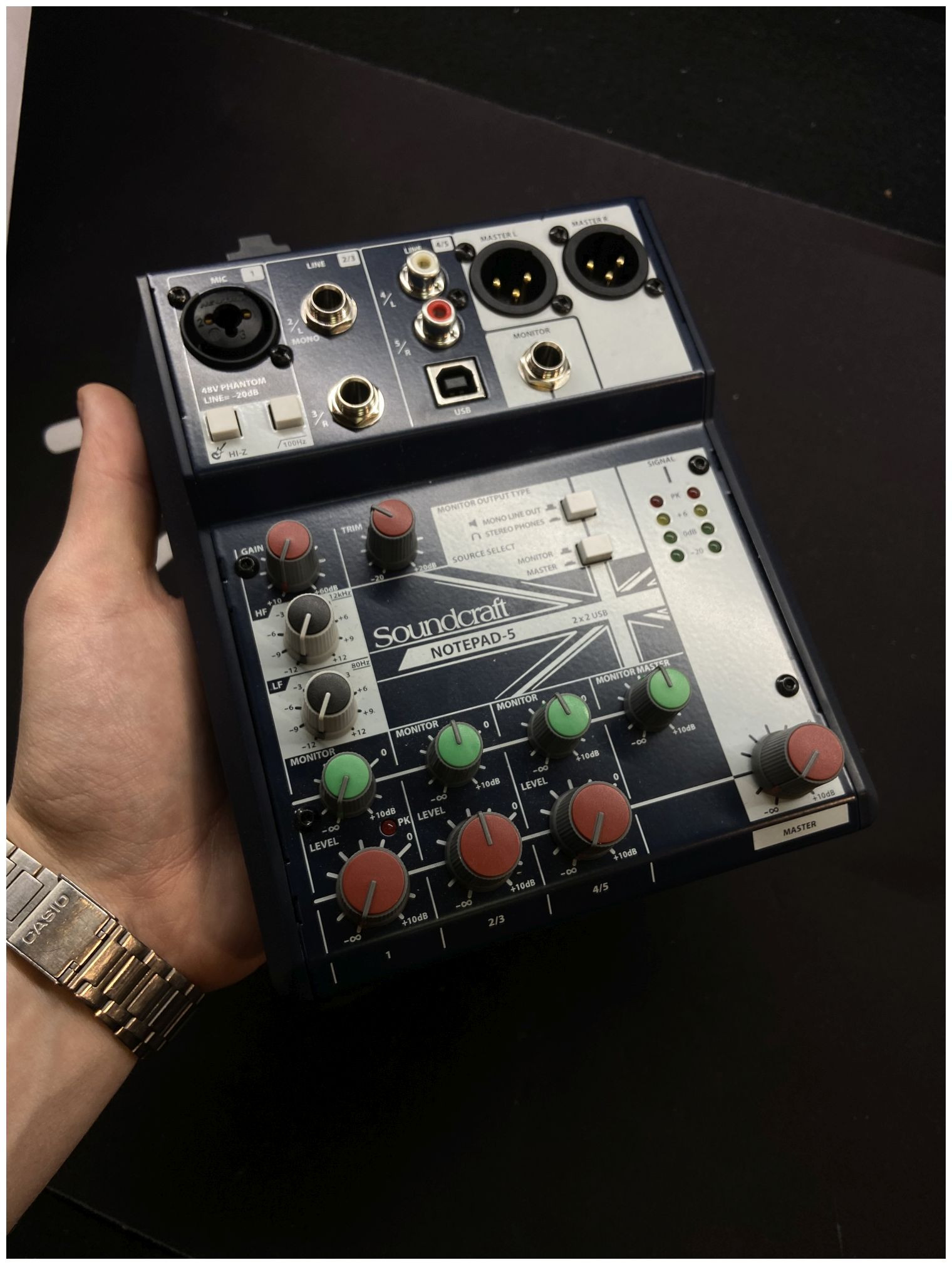 Galerijní obrázek č.1 Mixážní pulty s efektem SOUNDCRAFT Notepad-5 C Stock