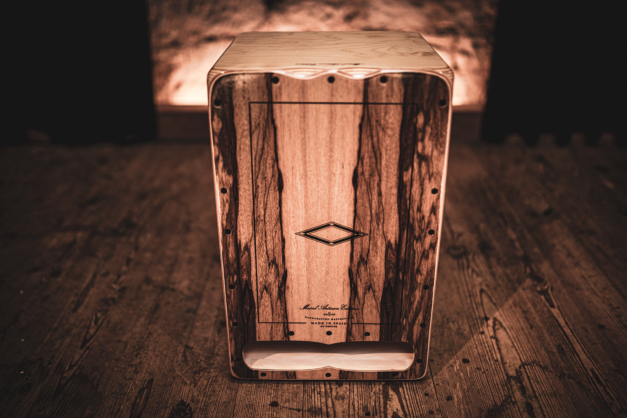 Galerijní obrázek č.1 Cajony MEINL AECLLI Artisan Edition Cajon Cantina Line - Limba