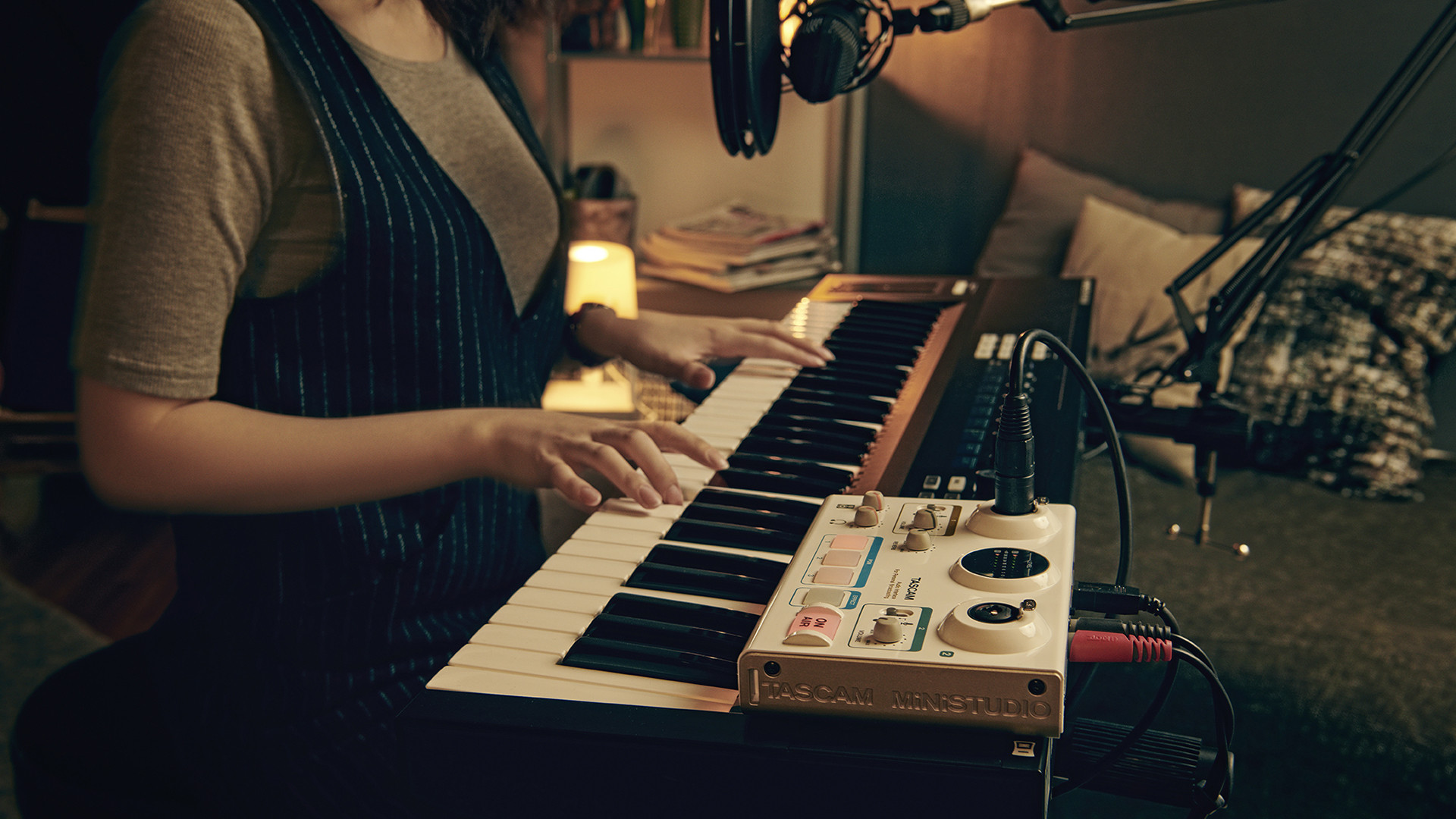 Galerijní obrázek č.7 USB zvukové karty TASCAM MiNiSTUDIO CREATOR US-42