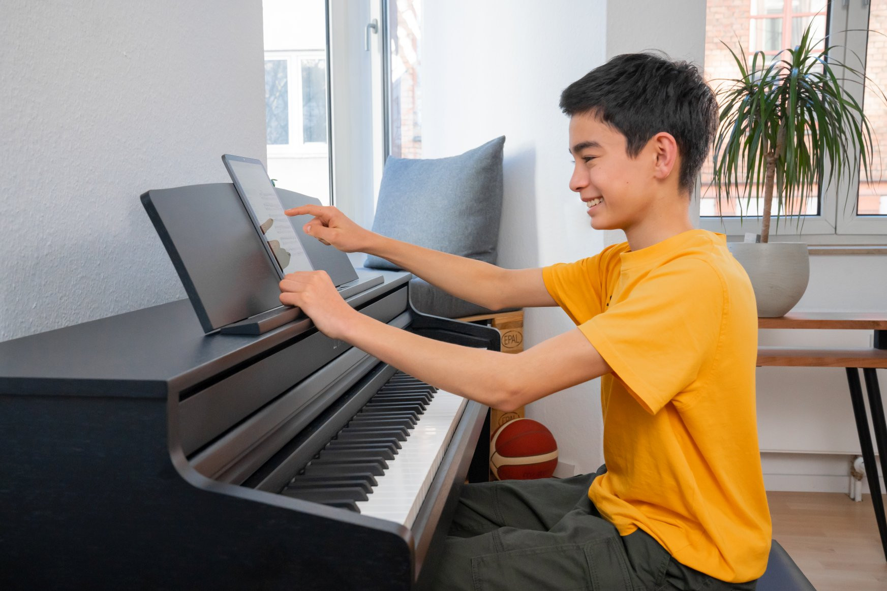 Galerijní obrázek č.15 Digitální piana KAWAI CA401B - Premium Satin Black