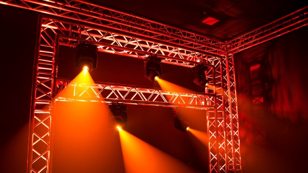 Galerijní obrázek č.2 LED moving head CHAUVET DJ Intimidator Spot 375Z IRC