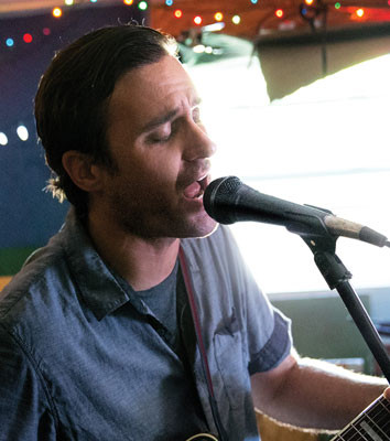 Hlavní obrázek Dynamické pódiové vokální mikrofony SHURE PGA58-QTR (PG ALTA)