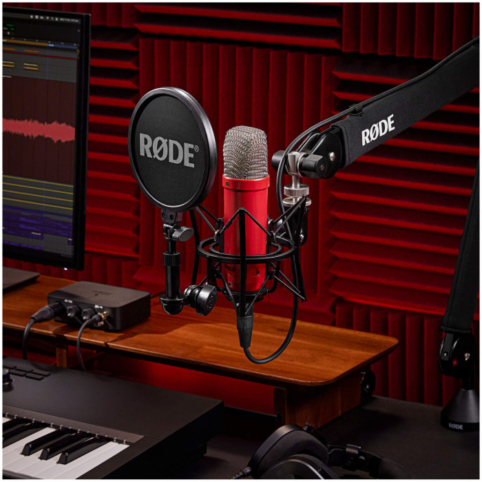 Hlavní obrázek Velkomembránové kondenzátorové mikrofony RODE NT1 Signature Series Red