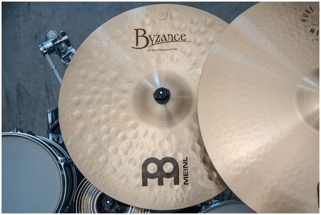 Hlavní obrázek 20" MEINL Cymbals Byzance Traditional Extra Hammered Ride - 20”