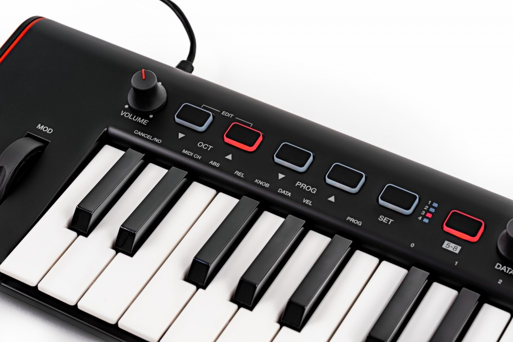 Hlavní obrázek MIDI keyboardy IK MULTIMEDIA iRig Keys 2