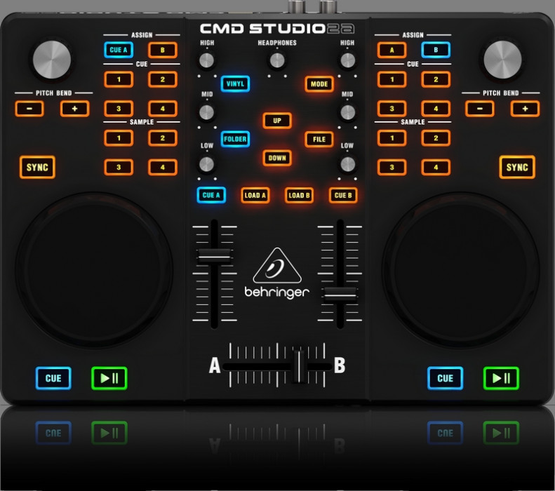 Hlavní obrázek DJ kontrolery BEHRINGER CMD Studio 2A