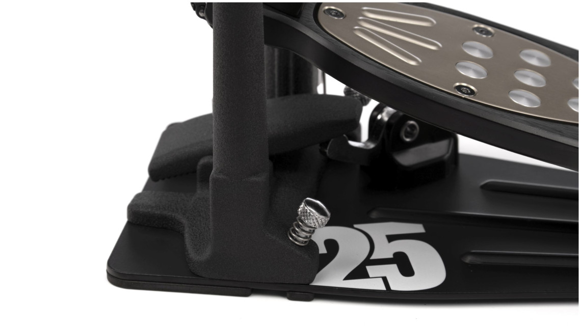 Hlavní obrázek Jednoduché pedály PEARL P-2050C/B Eliminator Black Limited Edition