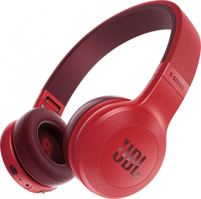 Hlavní obrázek Bezdrátová na uši JBL E45BT RED