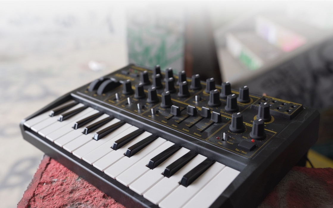 Hlavní obrázek Syntezátory, varhany, virtuální nástroje ARTURIA MicroBrute Creation Edition