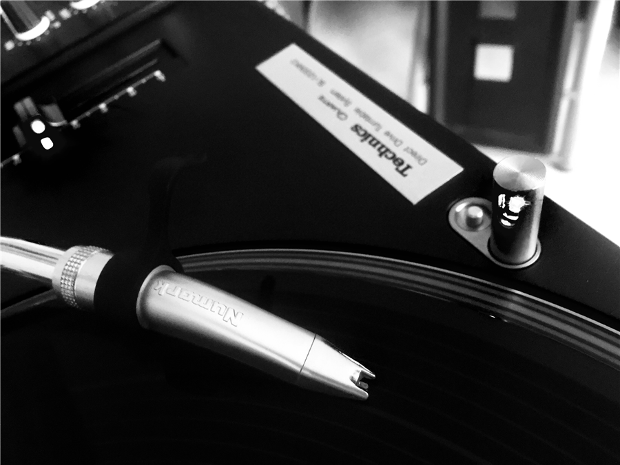 Hlavní obrázek Gramofonové přenosky a jehly NUMARK CS1