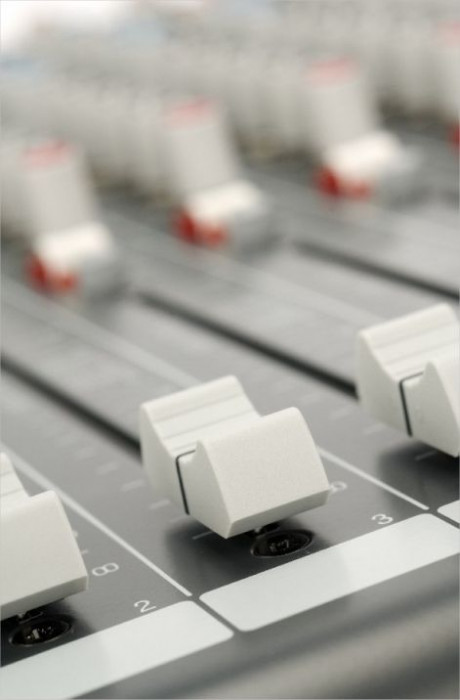 Hlavní obrázek Mixážní pulty s efektem ALLEN HEATH ZED12FX
