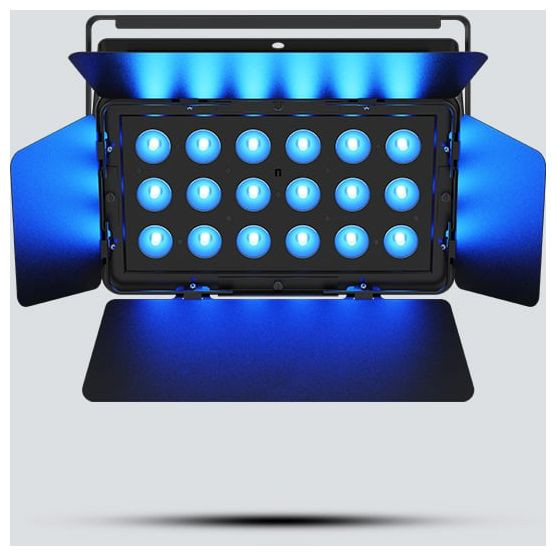 Hlavní obrázek LED RGBA (RGB+Amber) CHAUVET DJ SlimBANK Q18 ILS A-Stock