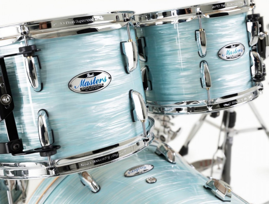 Hlavní obrázek 22“; 10“, 12“; 14“ PEARL MCT924XEFP/C414 Masters Maple Complete - Ice Blue Oyster Limited Edition