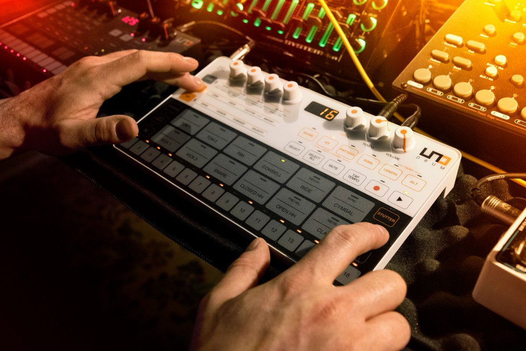 Hlavní obrázek Bicí automaty IK MULTIMEDIA UNO Drum