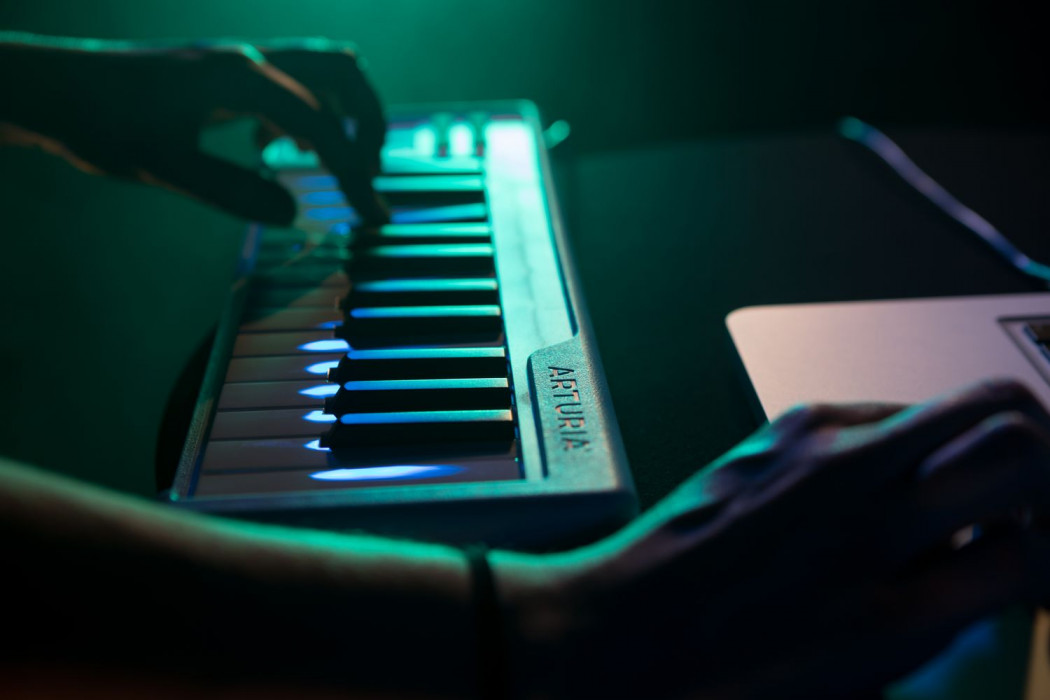 Hlavní obrázek MIDI keyboardy ARTURIA MicroLab - Black