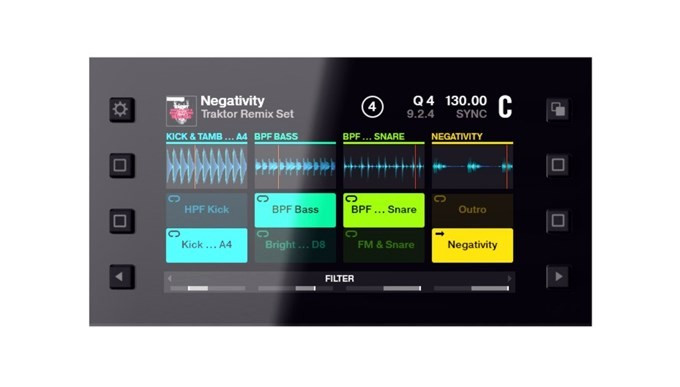 Hlavní obrázek DJ kontrolery NATIVE INSTRUMENTS Traktor Kontrol S8