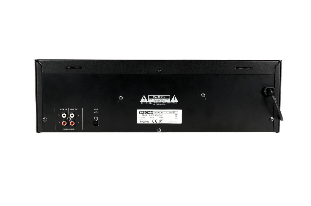 Hlavní obrázek Profesionální CD/DVD/USB/SD/MC přehrávače TASCAM 202MKVII A-Stock
