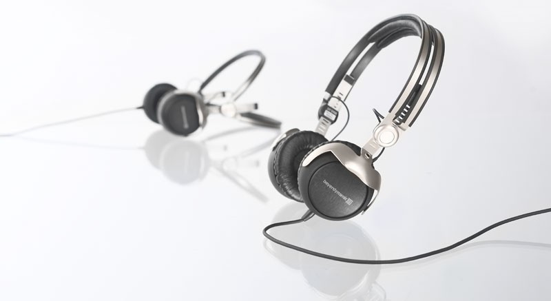 Hlavní obrázek Mobilní sluchátka (náhlavní a špunty) BEYERDYNAMIC DT 1350