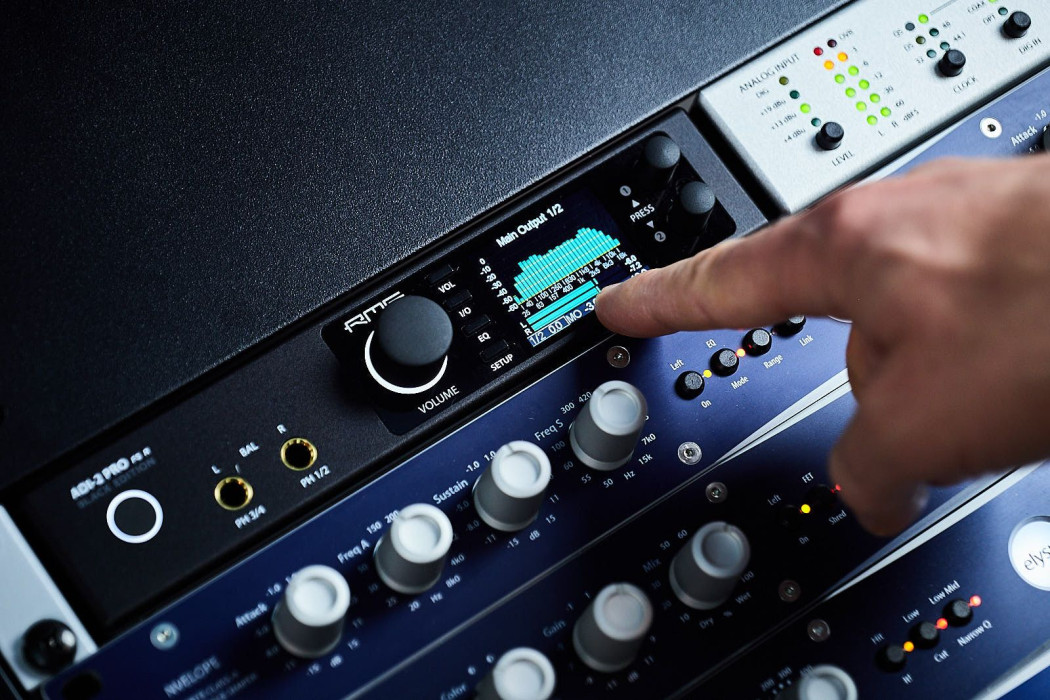 Hlavní obrázek USB zvukové karty R.M.E. ADI-2 Pro FS R Black Edition