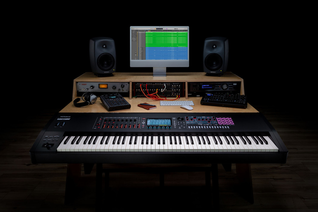 Hlavní obrázek Workstationy ROLAND FANTOM 8 EX
