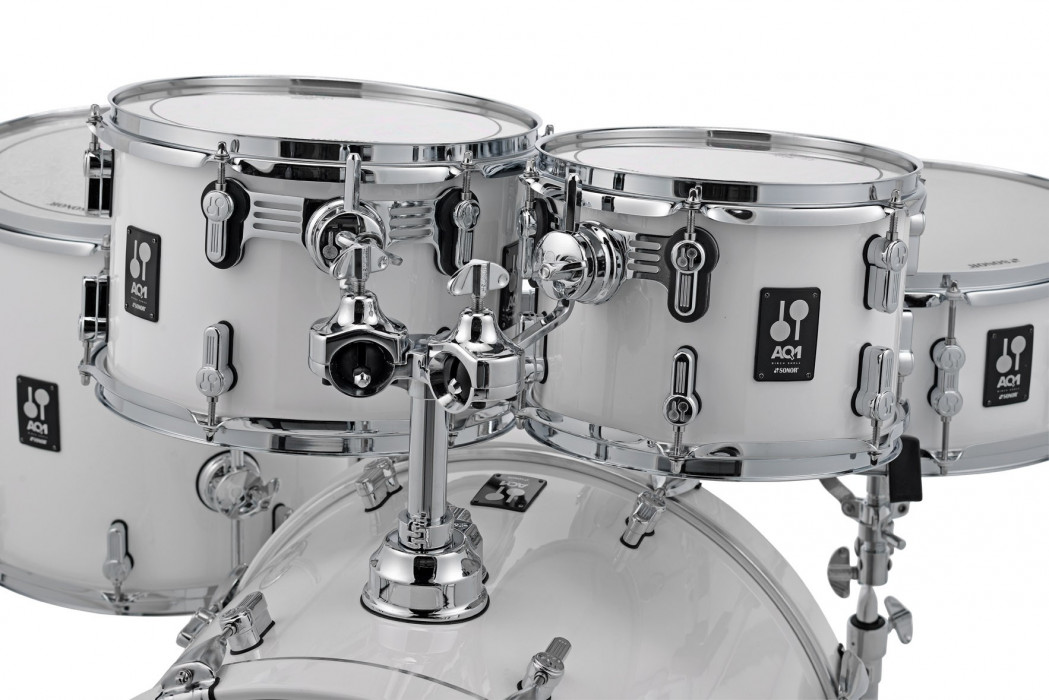 Hlavní obrázek 22“; 10“, 12“; 16“ SONOR AQ 1 STAGE  SET PW - Piano White
