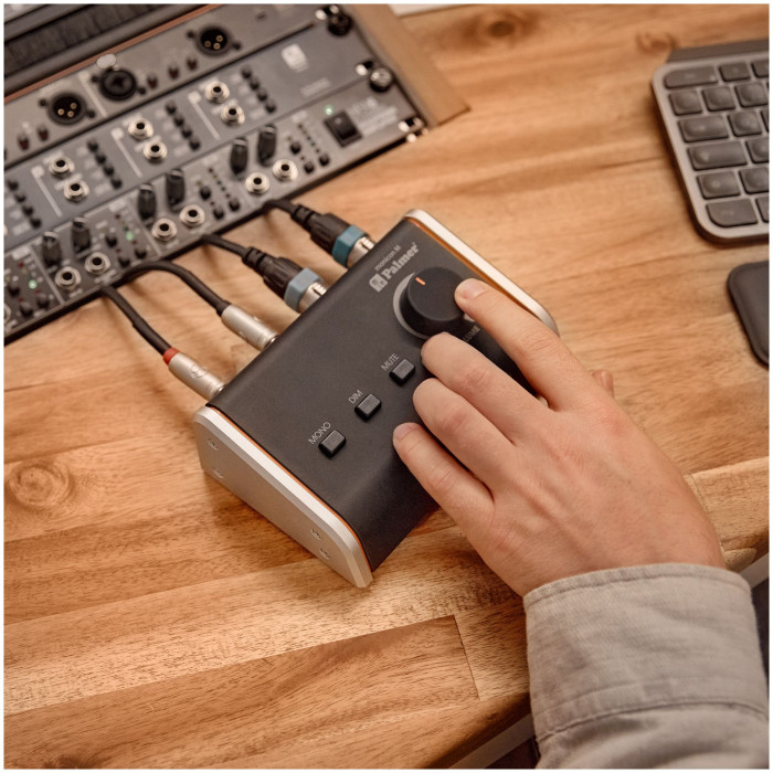 Hlavní obrázek Ovladače studiových monitorů PALMER MONICON M G2