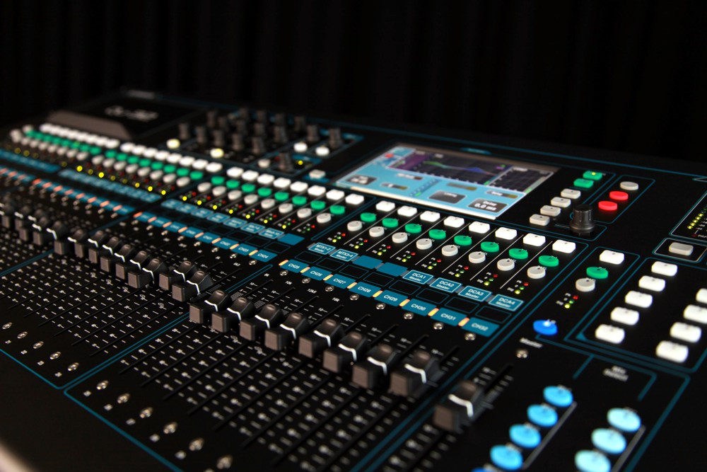 Hlavní obrázek Digitální mixpulty ALLEN HEATH Qu-32
