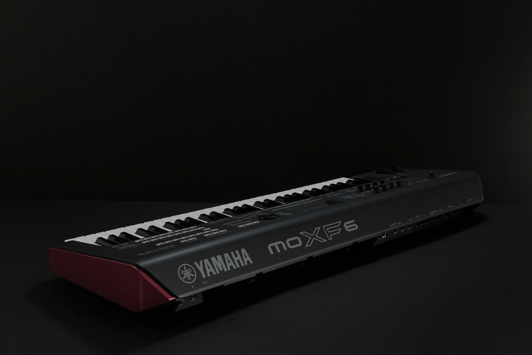Hlavní obrázek Syntezátory, varhany, virtuální nástroje YAMAHA MOXF6