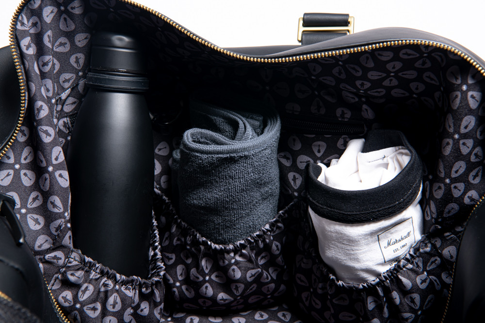 Hlavní obrázek Výprodej MARSHALL Downtown Duffel Black/ Gold