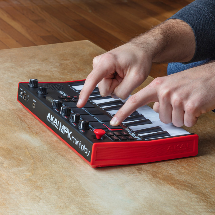 Hlavní obrázek Keyboardy s dynamikou AKAI MPK Mini PLAY MK3